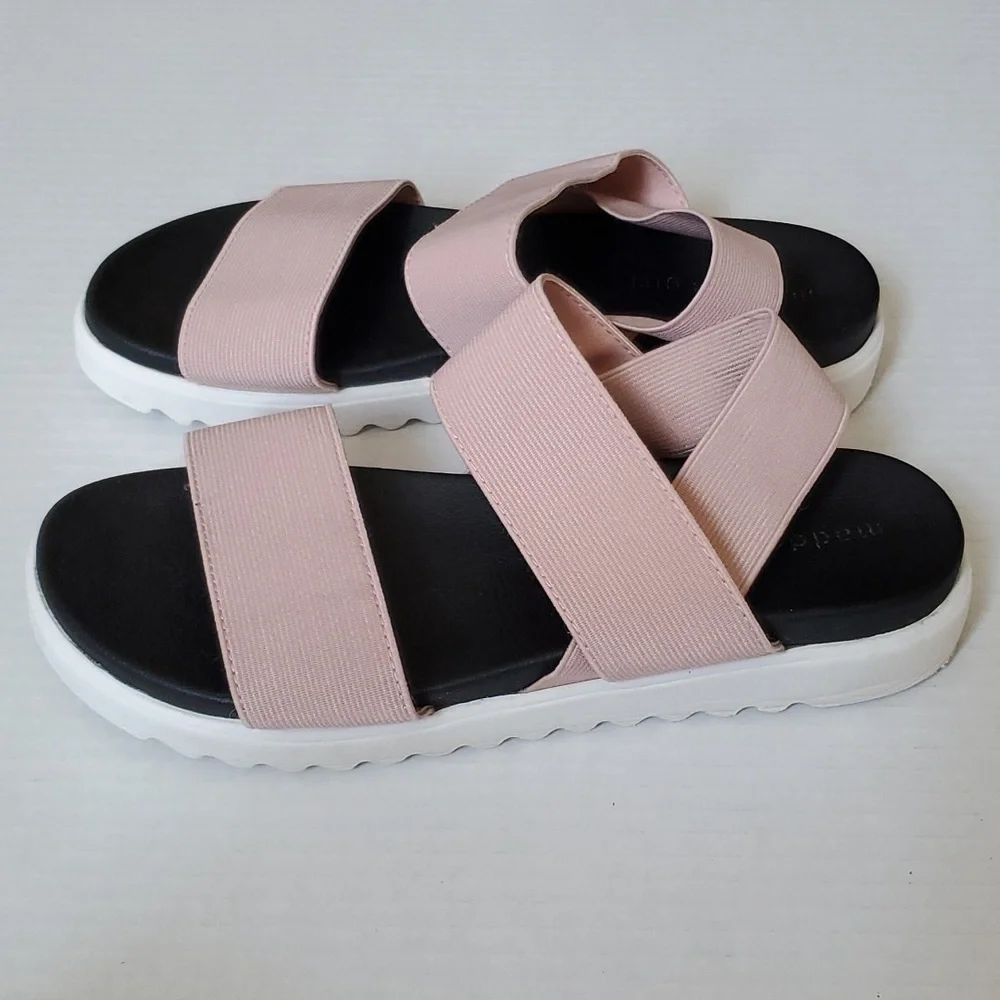 Madden Girl Sandals sz 6.5
